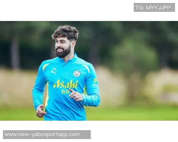 曼城冲击五连胜海报发布格瓦迪奥尔成为焦点球员