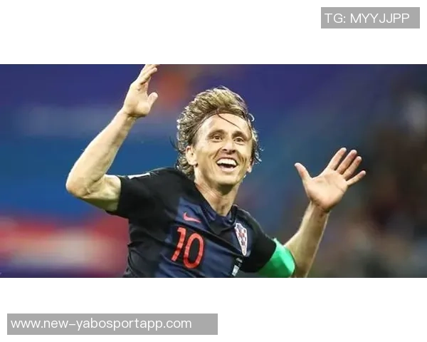 苏西奇谈与莫德里奇的竞争与学习经历在米兰城的成长之路 苏西奇谈与莫德里奇的竞争与学习经历在米兰城的成长之路