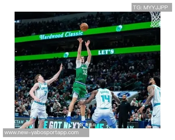 菜鸟球员杰明表现出色贡献23分9板5助弗拉格助攻双十小内创生涯新高17分