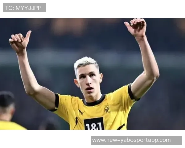 施洛特贝克满意多特在欧冠两场比赛中收获四分的表现与进步