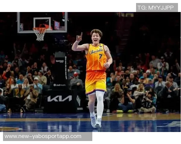 克尼佩尔展现领袖风范20中11三分12中5豪取28分8板7助助球队取胜